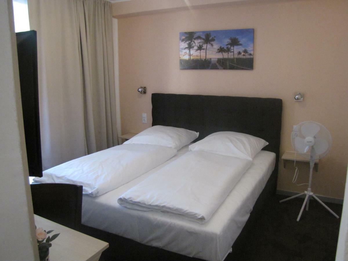 Milano Hotel Гамбург Экстерьер фото